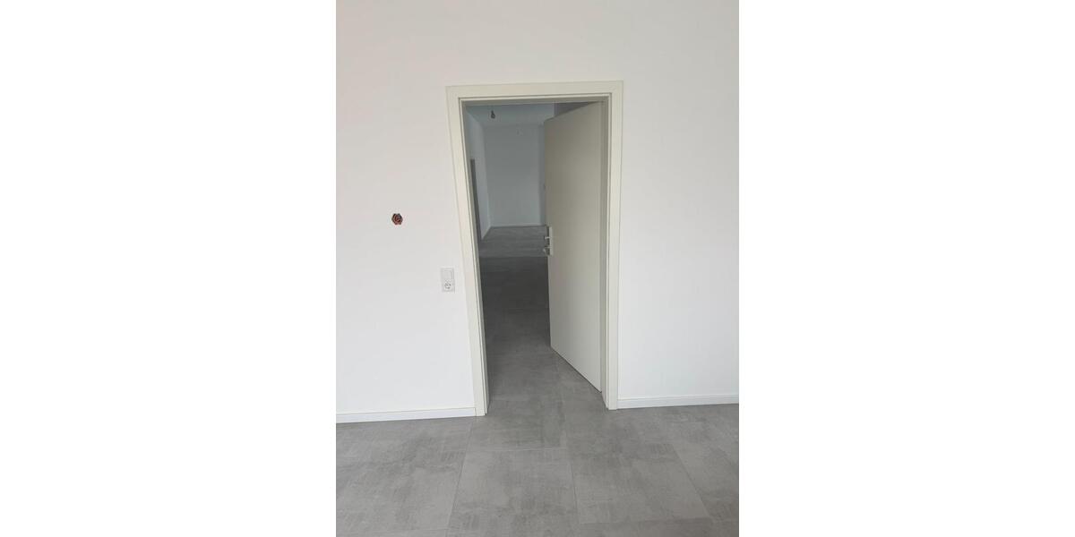 Etagenwohnung Bünde - 3 Zimmer, 117 m&sup2;, 1.000&euro; | Angebot:24802191