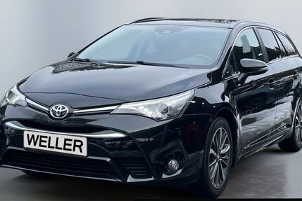 Toyota Avensis 118.320 km 16.349 &euro; Herford 32049