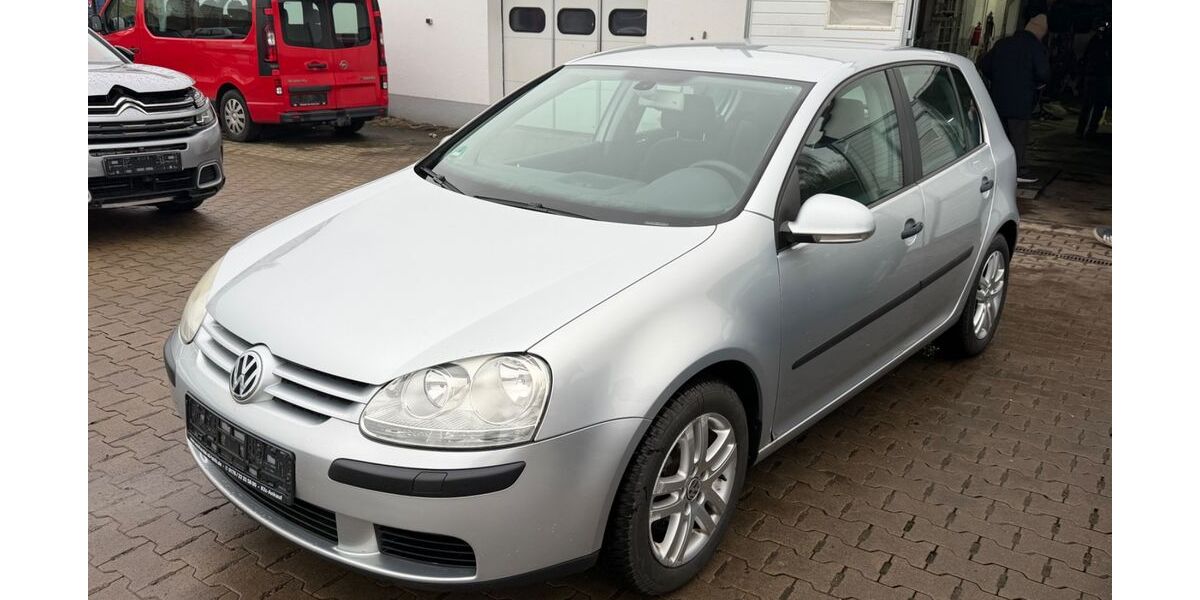 VW Golf 174.000 km 2.500 &euro; Löhne Mennighüffen 32584