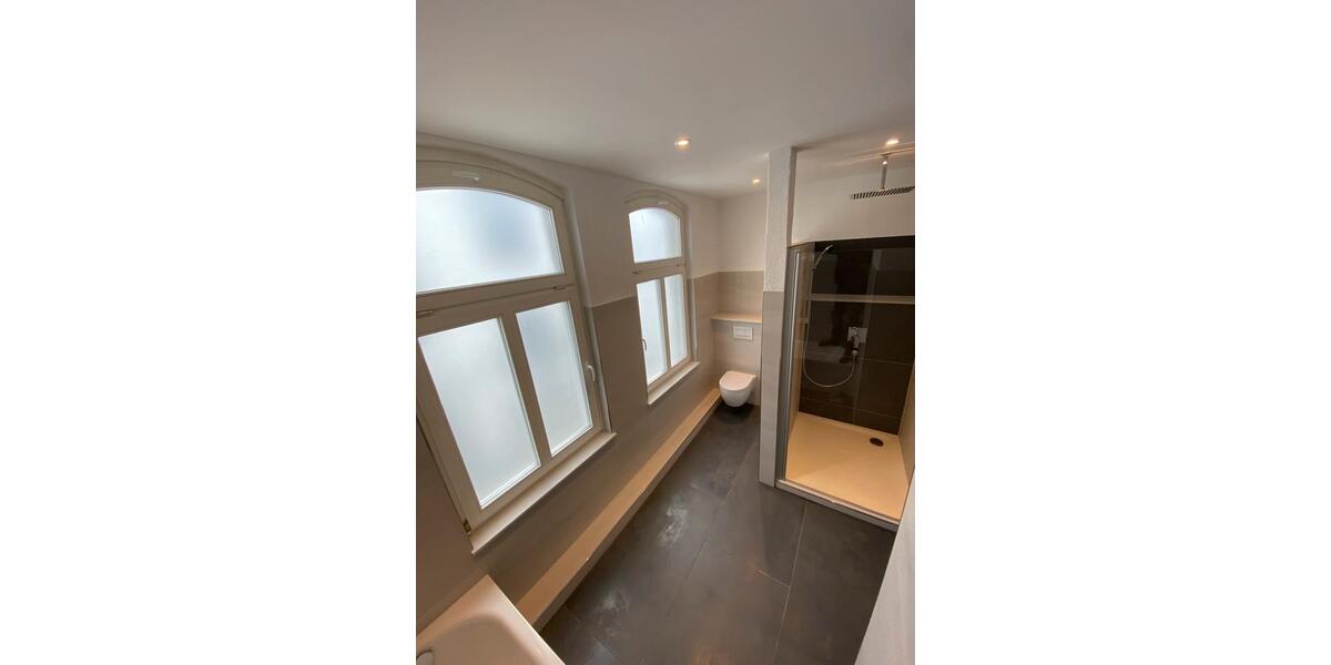 Etagenwohnung Bünde - 3 Zimmer, 100 m&sup2;, 1.050&euro; | Angebot:25948973