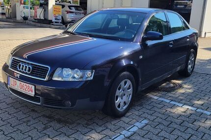 Audi A4 139.500 km 5.990 &euro; Lemgo / Brüntorf 32657