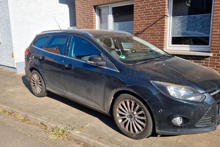 Ford Focus 143.000 km 4.990 &euro; Petershagen 32469