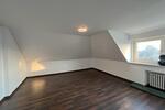 Dachgeschoßwohnung Herford Falkendiek - 6 Zimmer, 140 m&sup2;, 1.190&euro; | Angebot:25871318