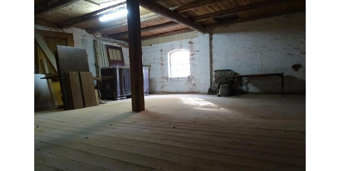 Bauernhaus, Landhaus Hessisch Oldendorf - 8 Zimmer, 200 m&sup2;, 175.000&euro; | Angebot:24615188