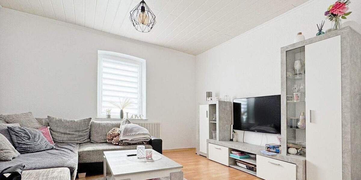 Einfamilienhaus Extertal Bösingfeld - 6 Zimmer, 175 m&sup2;, 205.000&euro; | Angebot:25801755