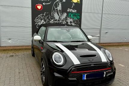 Mini John Cooper Works Cabrio 33.800 km 27.495 &euro; Porta Westfalica 32457