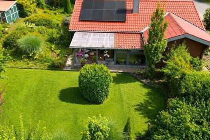 Haus Kirchlengern - 2 Zimmer, 95 m&sup2;, 258.000&euro; | Angebot:27102575