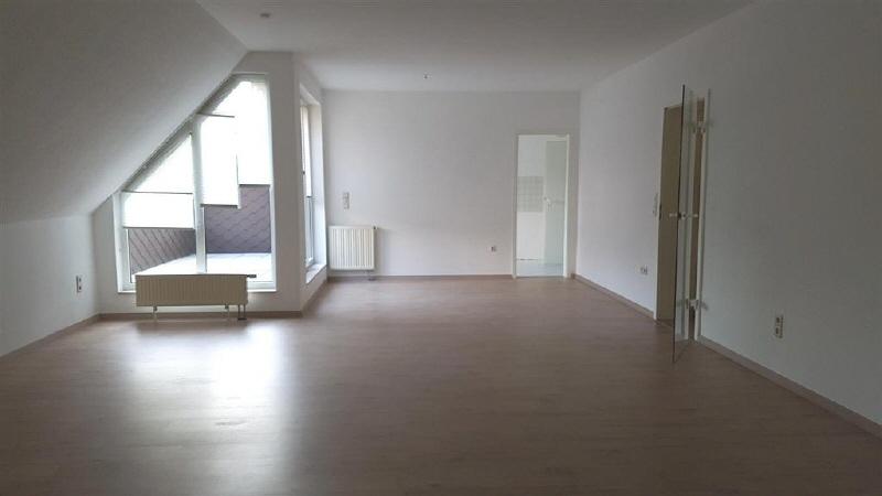 Dachgeschoßwohnung Bad Salzuflen - 2 Zimmer, 95 m&sup2;, 653&euro; | Angebot:24432437