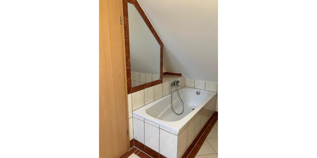 Etagenwohnung Kirchlengern - 3 Zimmer, 73 m&sup2;, 530&euro; | Angebot:25231608
