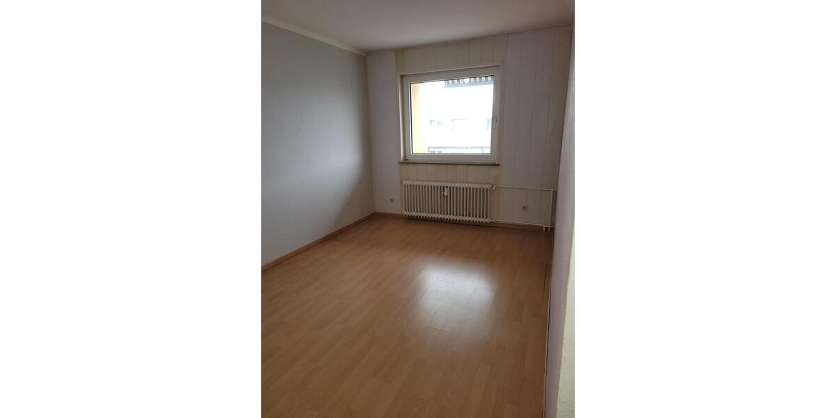 Etagenwohnung Stolzenau - 4 Zimmer, 90 m&sup2;, 125.000&euro; | Angebot:22583431