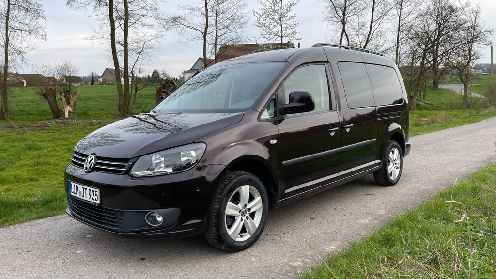 VW Caddy Maxi 110.200 km 22.999 &euro; Extertal 32699