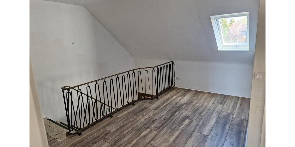 Etagenwohnung Diepenau - 4 Zimmer, 116 m&sup2;, 700&euro; | Angebot:25883987