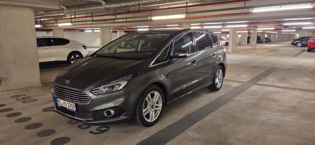 Ford S-Max 134.000 km 15.150 &euro; Minden 32427