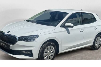 Skoda Fabia 8.805 km 16.498 &euro; Lemgo 32657