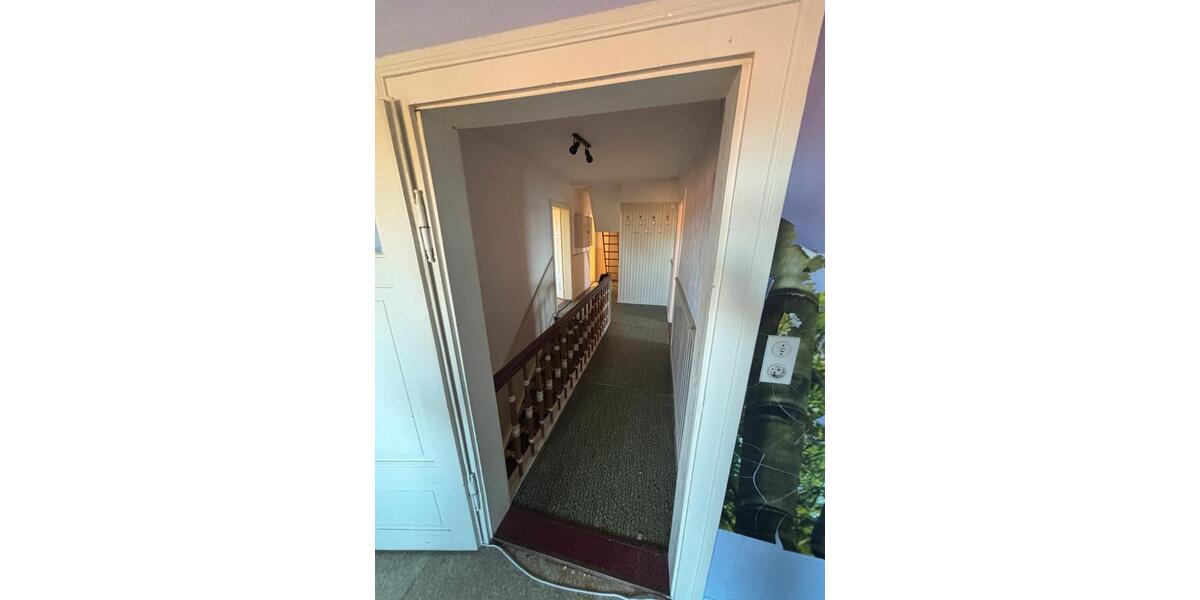 Mehrfamilienhaus, Wohnhaus Bückeburg - 16 Zimmer, 200 m&sup2;, 130.000&euro; | Angebot:25750049