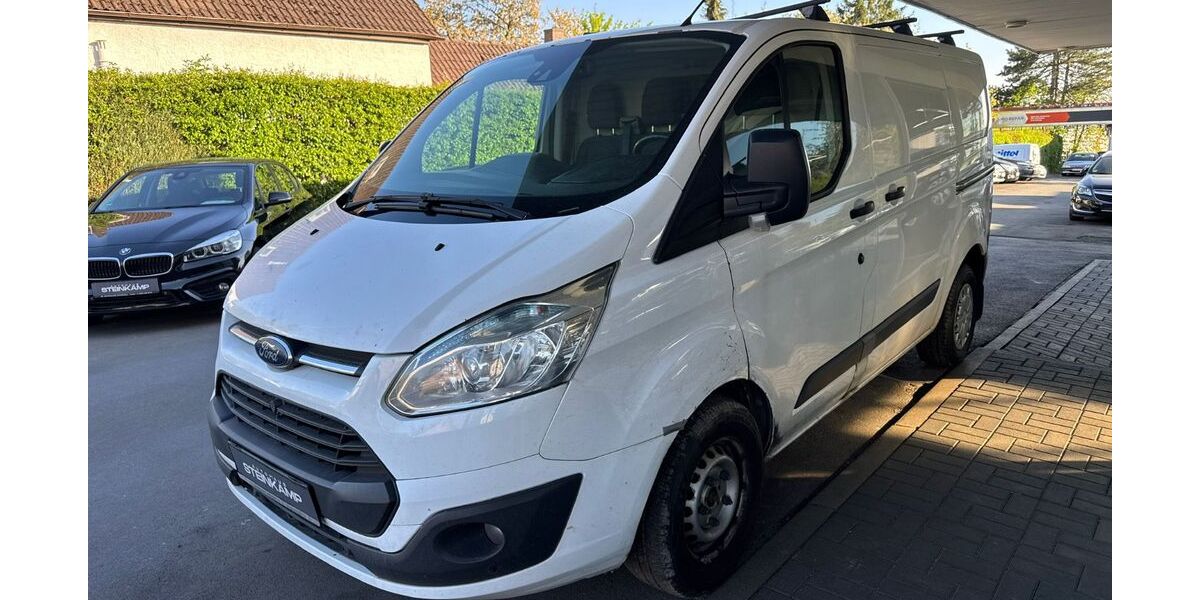 Ford Transit Custom 268.000 km 2.990 &euro; Bad Salzuflen 32105