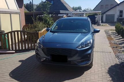 Ford Kuga 36.800 km 21.950 &euro; Porta Westfalica 32457