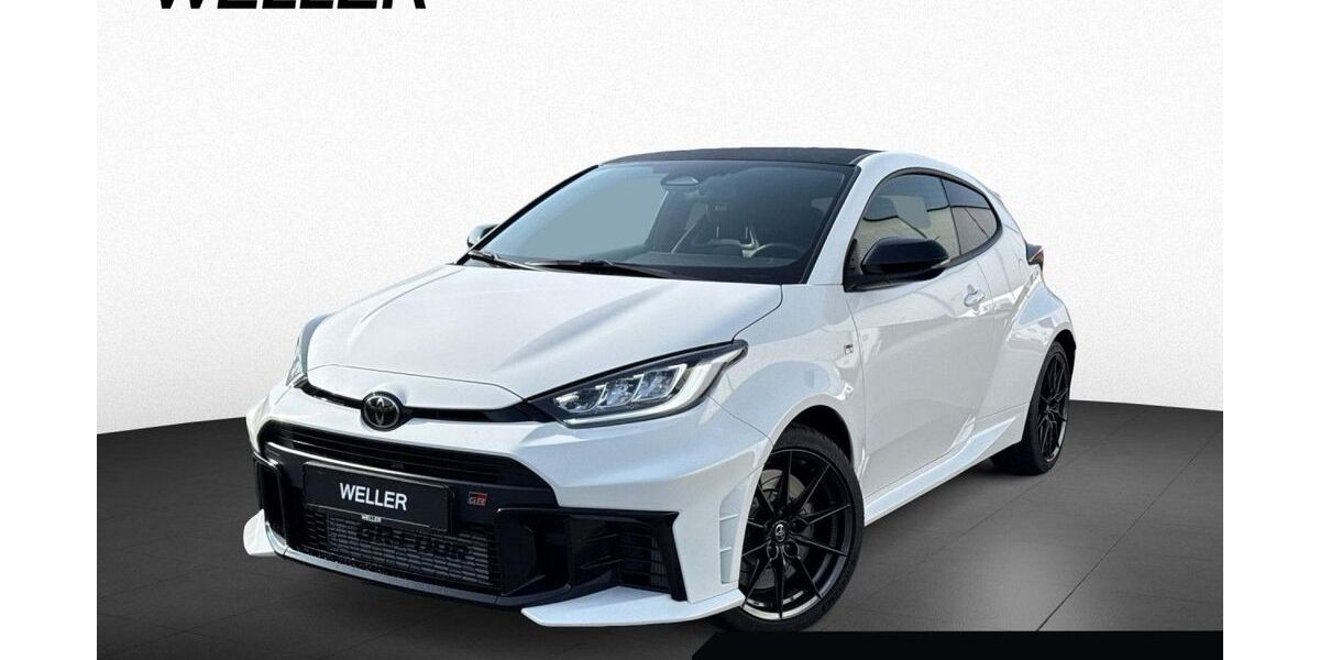 Toyota Yaris 5.700 km 42.222 &euro; Bad Oeynhausen 32547