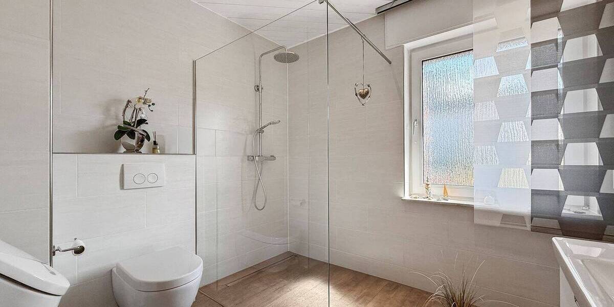 Mehrfamilienhaus, Wohnhaus Kalletal Langenholzhausen - 1 Zimmer, 299 m&sup2;, 375.000&euro; | Angebot:26596582