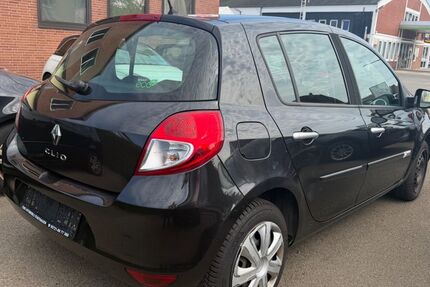 Renault Clio 150.000 km 2.850 &euro; Stadthagen 31655
