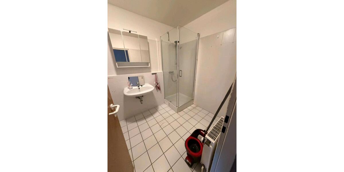 Dachgeschoßwohnung Minden Kuhlenkamp - 1 Zimmer, 70 m&sup2;, 420&euro; | Angebot:26566424