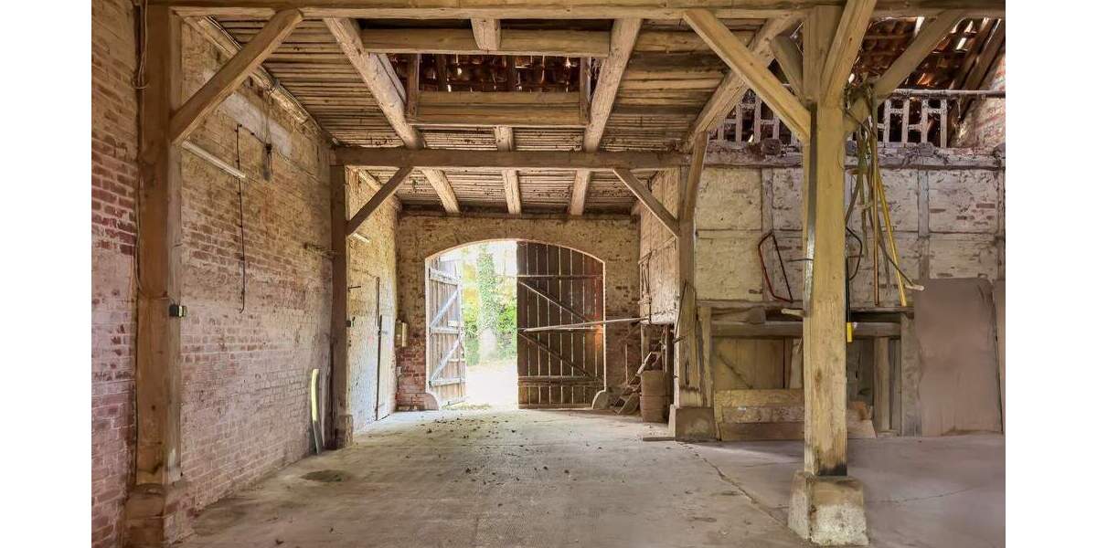 Bauernhaus, Landhaus Hessisch Oldendorf Hemeringen - 8 Zimmer, 144 m&sup2;, 150.000&euro; | Angebot:25686264