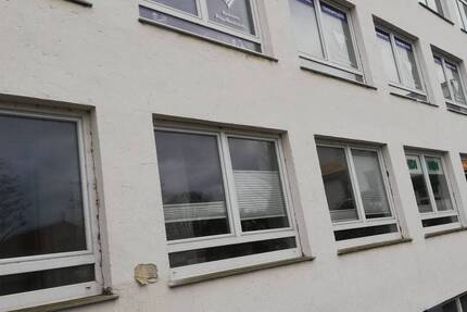 Gewerbeobjekt Lübbecke Nettelstedt - 2 Zimmer, 41 m&sup2;, 256&euro; | Angebot:25687978