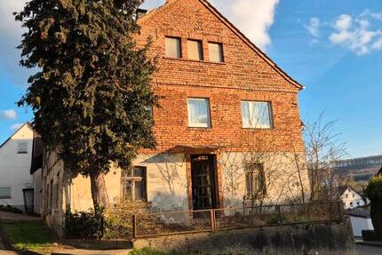 Haus Extertal - 6 Zimmer, 200 m&sup2;, 44.444&euro; | Angebot:25841962