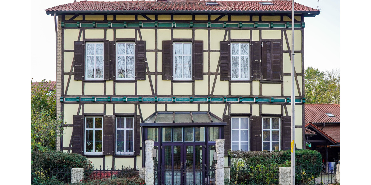 Renditestarke Kapitalanlage – Charmantes Mehrfamilienhaus mit Potenzial - Mehrfamilienhaus, Wohnhaus Porta Westfalica | Angebot:21450983