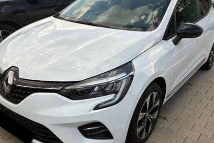 Renault Clio 45.069 km 14.480 &euro; Herford 32051