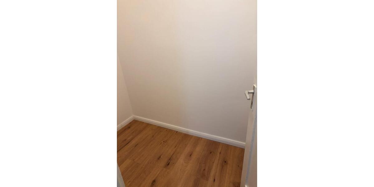 Etagenwohnung Rodenberg - 3 Zimmer, 90 m&sup2;, 880&euro; | Angebot:26495682