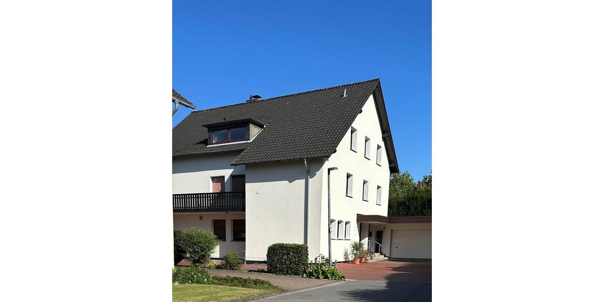 Etagenwohnung Herford Falkendiek - 4 Zimmer, 110 m&sup2;, 1.210&euro; | Angebot:25809206