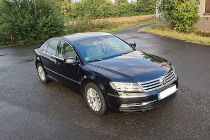 VW Phaeton 272.000 km 4.950 &euro; Minden 32425