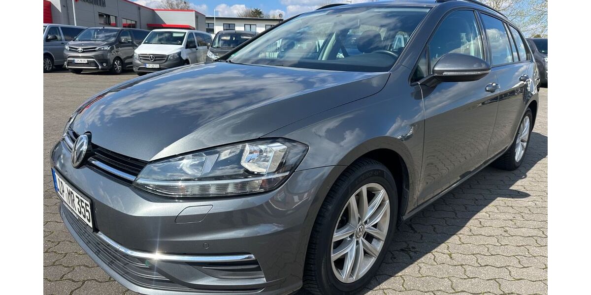 VW Golf 291.900 km 7.735 &euro; Lemgo 32657