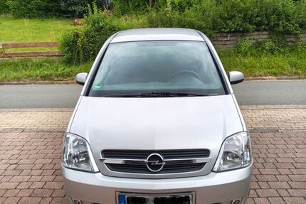 Opel Meriva 97.000 km 3.290 &euro; Kalletal 32689