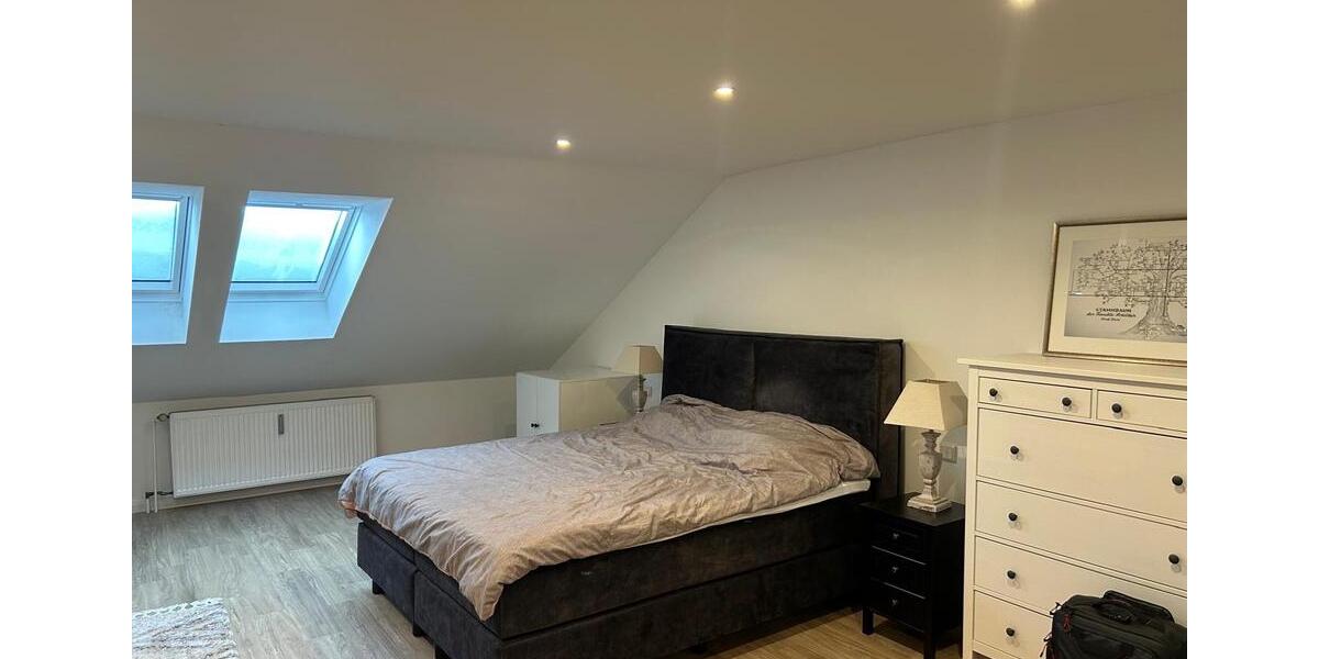 Dachgeschoßwohnung Porta Westfalica - 2 Zimmer, 81 m&sup2;, 210.000&euro; | Angebot:25150980