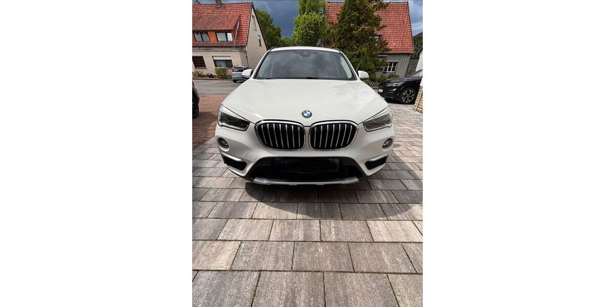 BMW X1 193.000 km 9.750 &euro; Extertal 32699