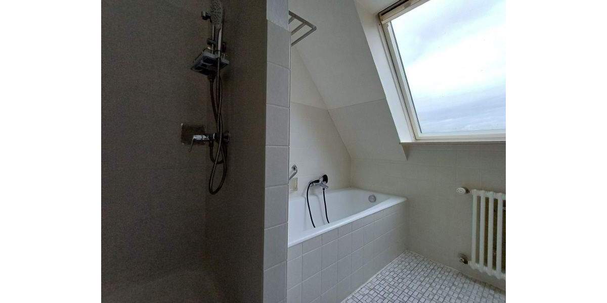 Etagenwohnung Minden Innenstadt - 3 Zimmer, 75 m&sup2;, 649&euro; | Angebot:25679940