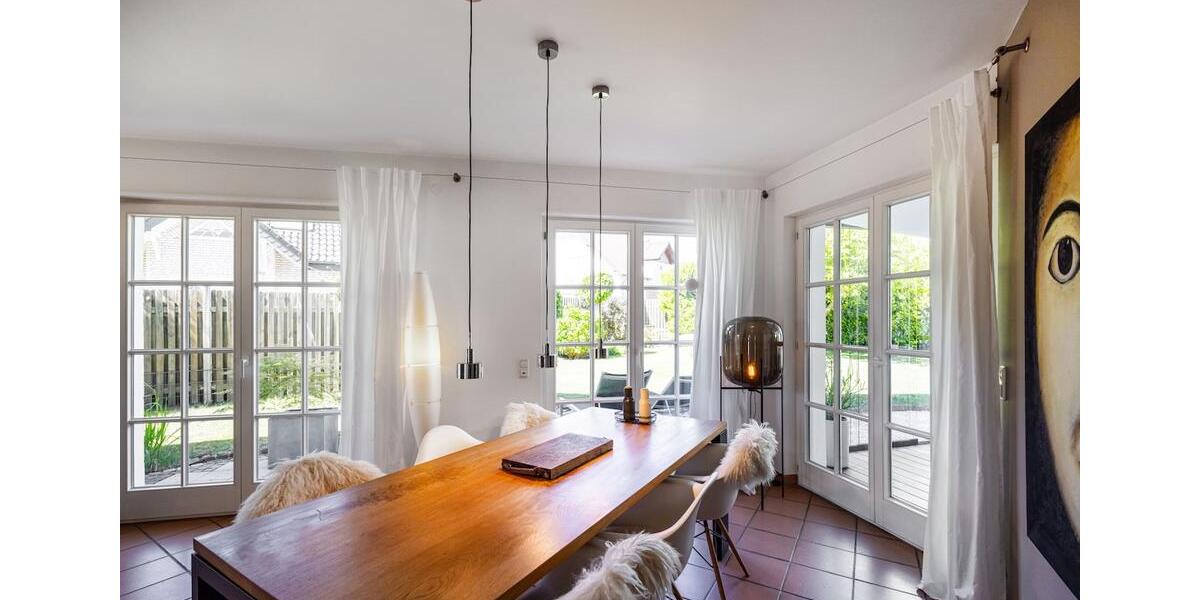 Einfamilienhaus Bad Salzuflen Biemsen-Ahmsen - 9 Zimmer, 149 m&sup2;, 645.000&euro; | Angebot:26823903