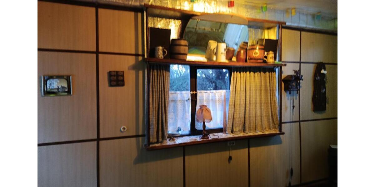 Einfamilienhaus Obernkirchen - 7 Zimmer, 143 m&sup2;, 100.000&euro; | Angebot:25351782