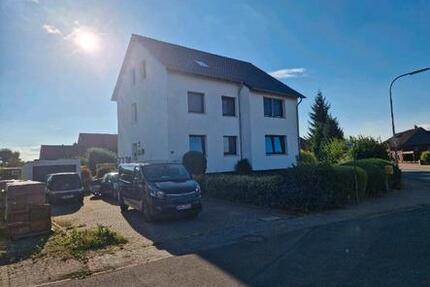 Haus Stadthagen - 9 Zimmer, 240 m&sup2;, 395.000&euro; | Angebot:26030546