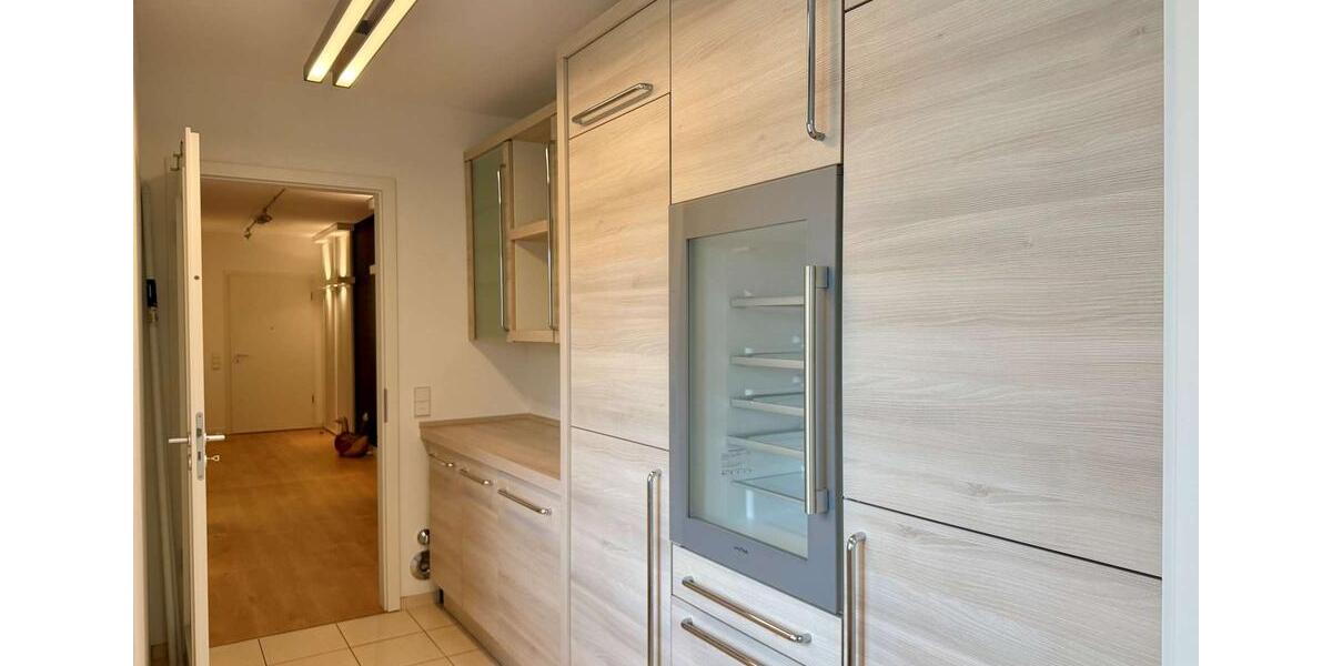 Etagenwohnung Bad Oeynhausen - 3 Zimmer, 160 m&sup2;, 1.750&euro; | Angebot:25715696