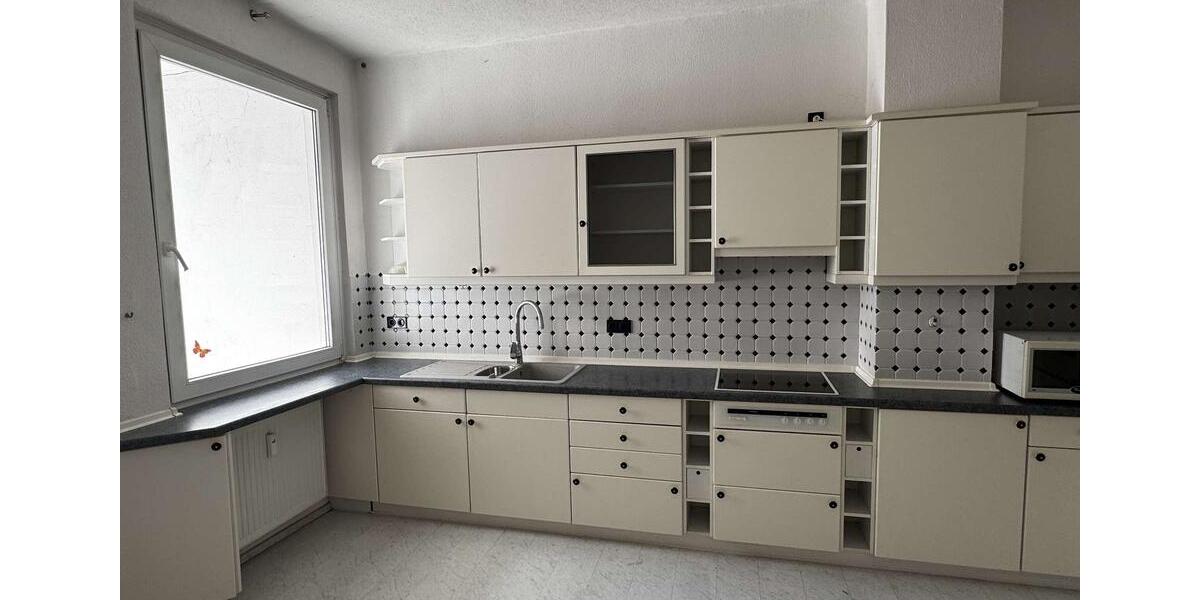 Etagenwohnung Rinteln - 2 Zimmer, 117 m&sup2;, 750&euro; | Angebot:26232164