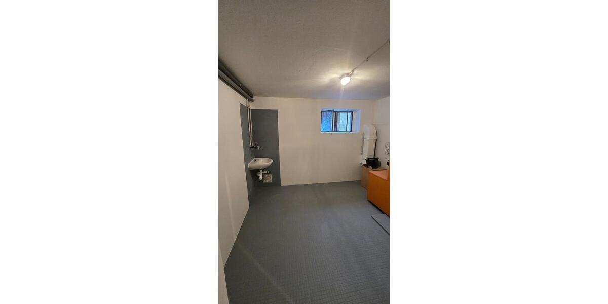 Etagenwohnung Buchholz - 2 Zimmer, 75 m&sup2;, 750&euro; | Angebot:25280352