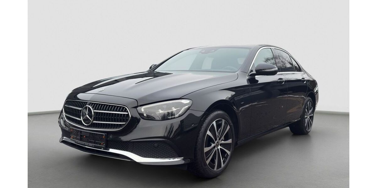 Mercedes-Benz E 300 182.000 km 29.990 &euro; Bückeburg 31675