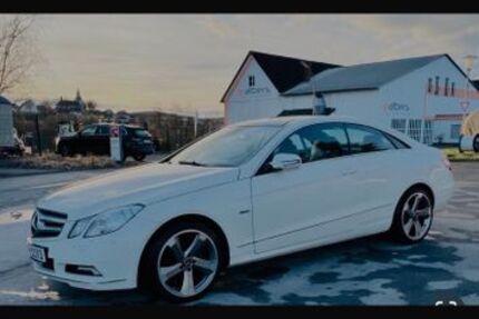 Mercedes-Benz E 250 188.000 km 8.750 &euro; Hessisch Oldendorf 31840