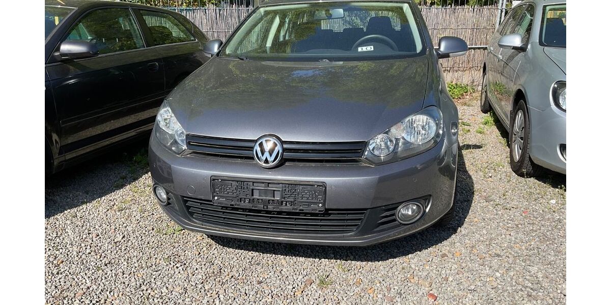 VW Golf 198.000 km 6.400 &euro; Minden 32423