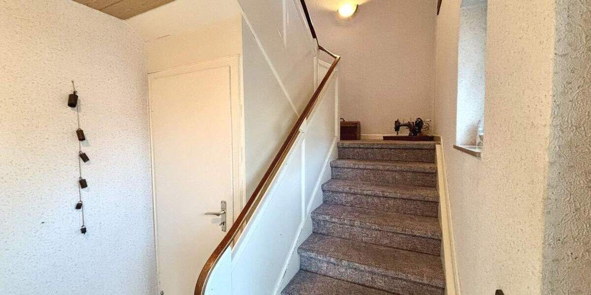 Mehrfamilienhaus, Wohnhaus Minden Dankersen - 8 Zimmer, 149 m&sup2;, 219.000&euro; | Angebot:26851503