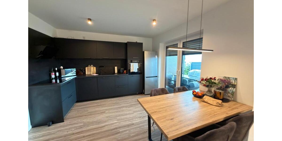 Erdgeschoßwohnung Bad Salzuflen - 2.5 Zimmer, 74 m&sup2;, 850&euro; | Angebot:25766903