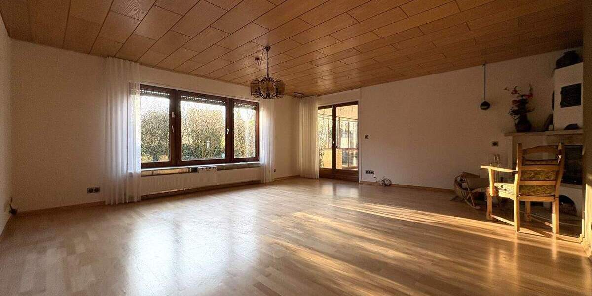 Mehrfamilienhaus, Wohnhaus Extertal Asmissen - 8 Zimmer, 220 m&sup2;, 369.000&euro; | Angebot:25686765